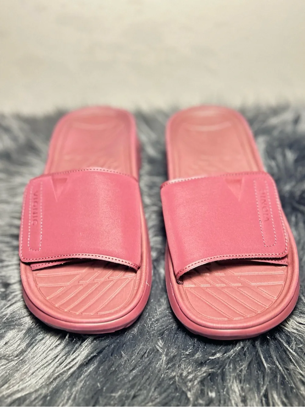 Vionic Women’s Rejuvenate Recovery Sandal - Port Wine Burgundy Slide Sandals Sz9 - Picture 4 of 10